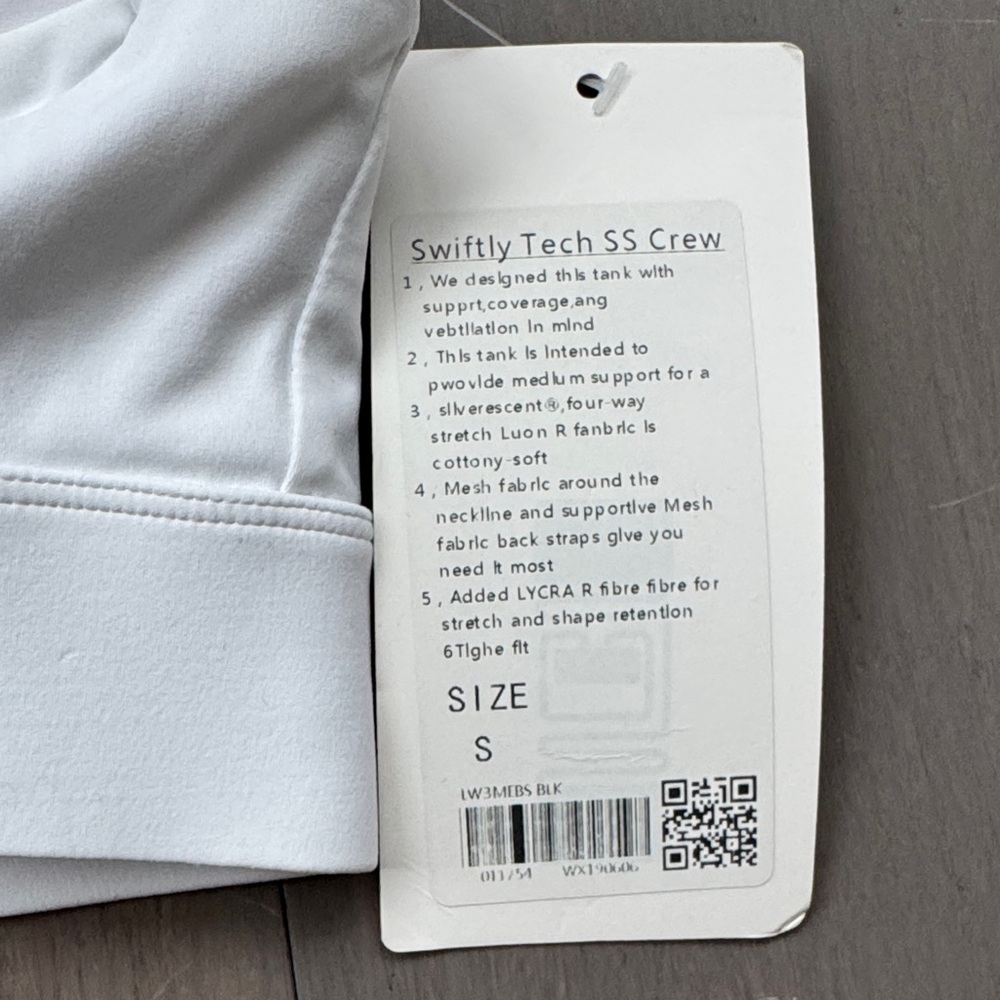 lululemon athletica Classic White Sports Bra - Picture 3 of 4